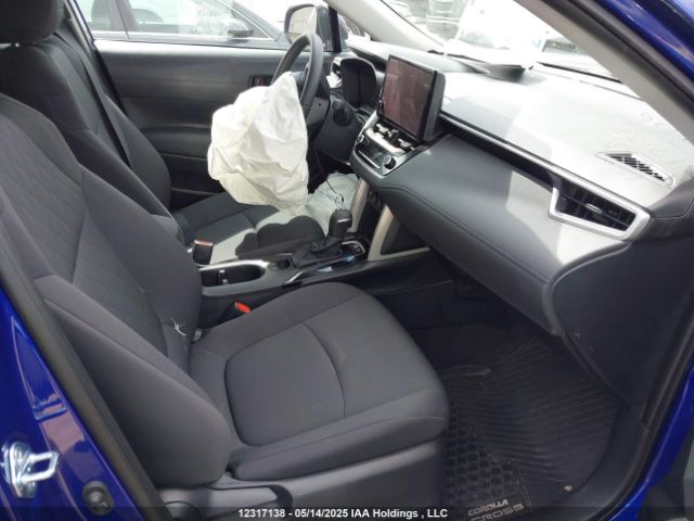 7MUCAABG7SV126906 Toyota Corolla Cross Le