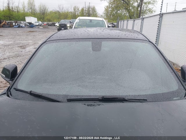 WBA2H9C33HV987054 BMW 2017