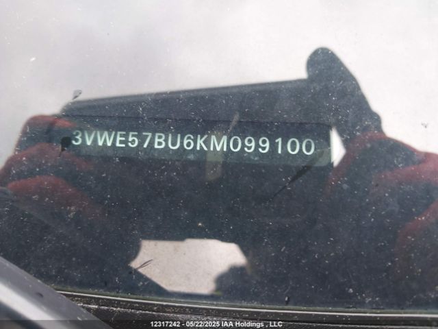 3VWE57BU6KM099100 Volkswagen 1.8 tsi