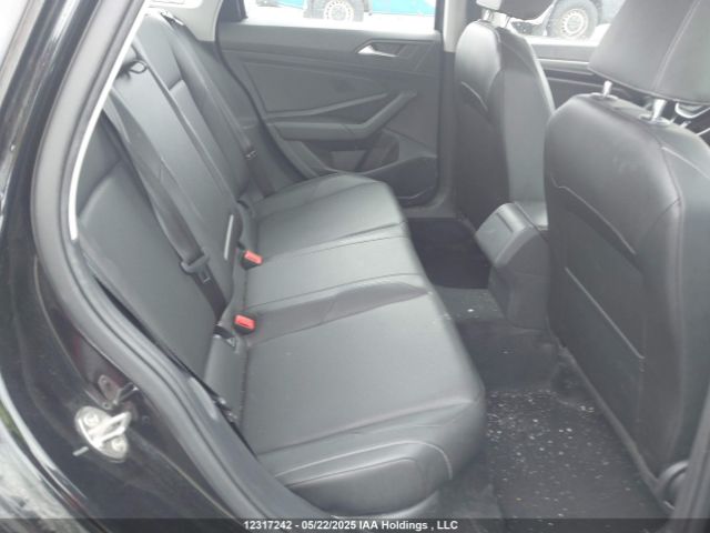 3VWE57BU6KM099100 Volkswagen 1.8 tsi