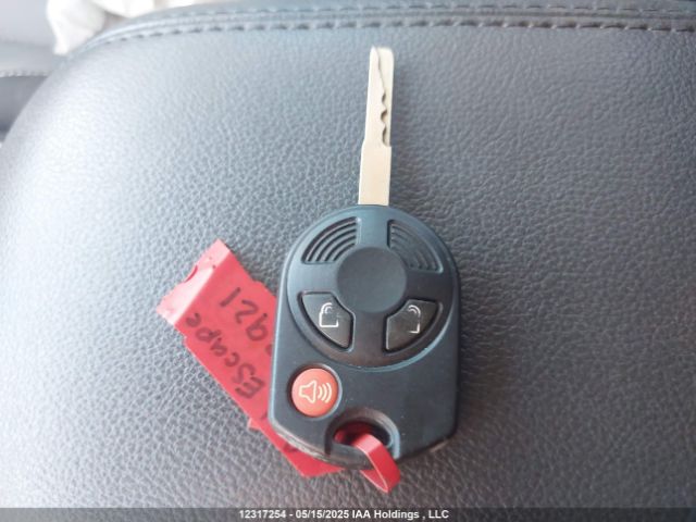 1FMCU0GX3EUE02921 Ford 2014