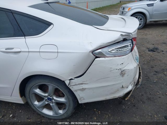 3FA6P0H9XER105425 Ford FUSION SE