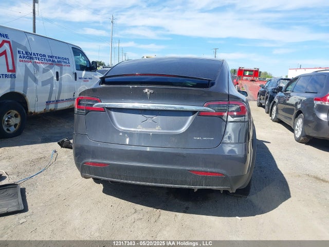 5YJXCBE24LF280829 Tesla MODEL X