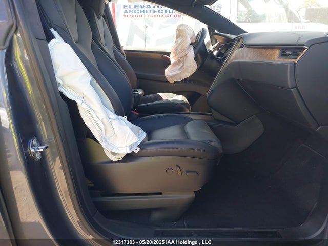 5YJXCBE24LF280829 Tesla MODEL X