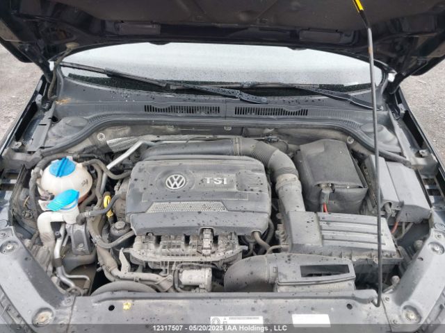 3VWD07AJ9FM268680 Volkswagen JETTA SE