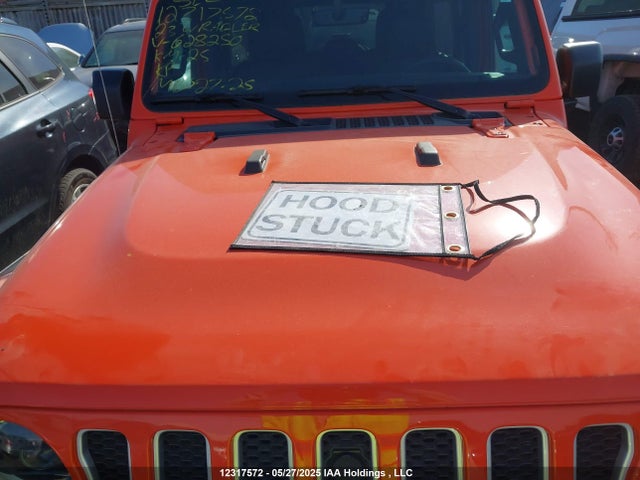 1C4HJXEG8PW628250 Jeep 2023