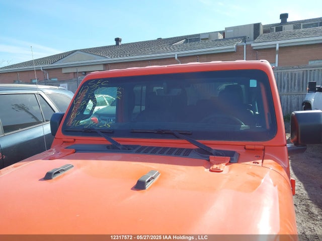 1C4HJXEG8PW628250 Jeep 2023