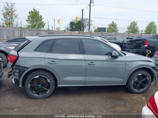 WA1FNAFY1L2078059 Audi Q5 Titanium Prestige