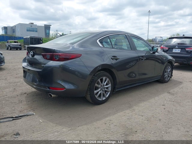 3MZBPAB72MM216632 Mazda pe