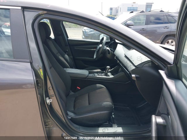 3MZBPAB72MM216632 Mazda pe