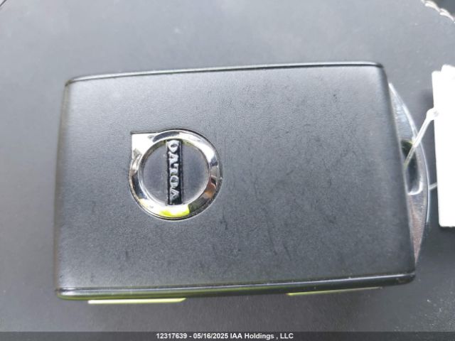 YV4ER3XL2R2290186 Volvo e400v12