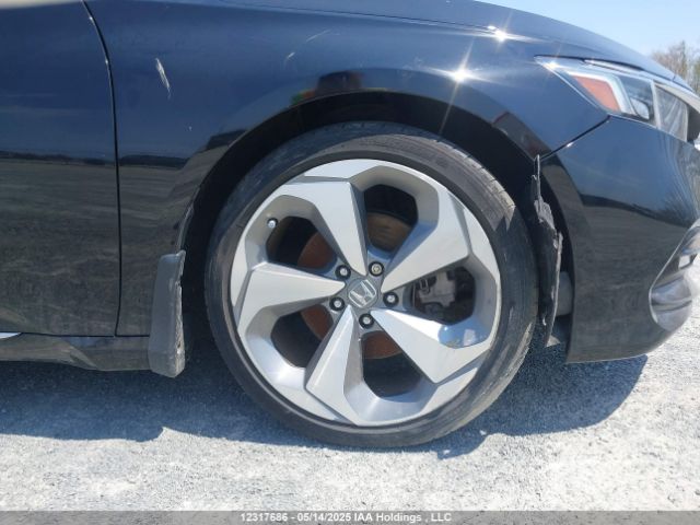 1HGCV2F99KA800343 Honda Accord Touring