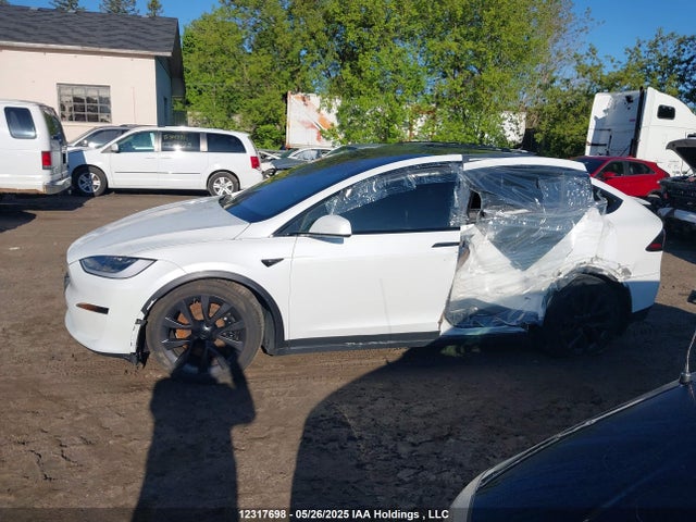 Продажа на аукционе авто 2023 Tesla Model X Awd/standard Range, vin: 7SAXCBE5XPF376614, номер лота: 12317698