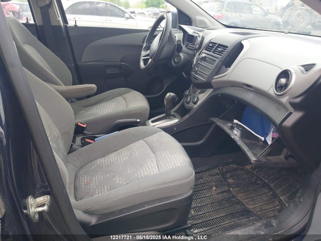 1G1JA5SH5F4161116 Chevrolet Sonic Ls Auto