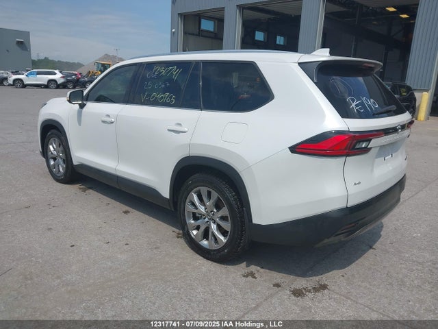 Toyota t24a-fts 2024 5TDAAAB56RS040965 Image 3