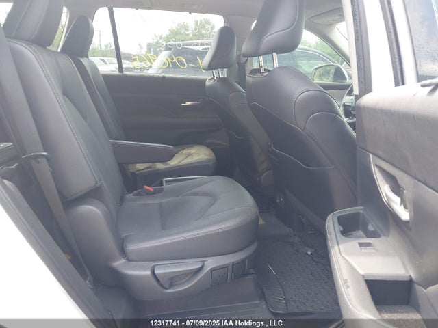 Toyota t24a-fts 2024 5TDAAAB56RS040965 Image 8
