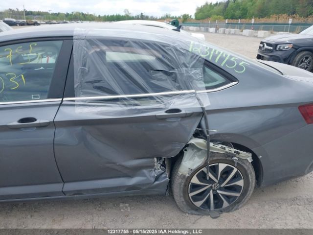 3VWNM7BU3RM061031 Volkswagen tsi