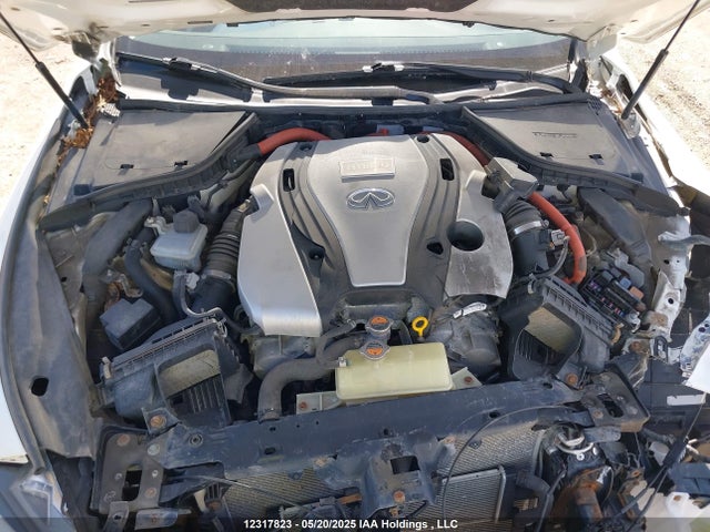 JN1AV7AR9EM702932 Infiniti 2014
