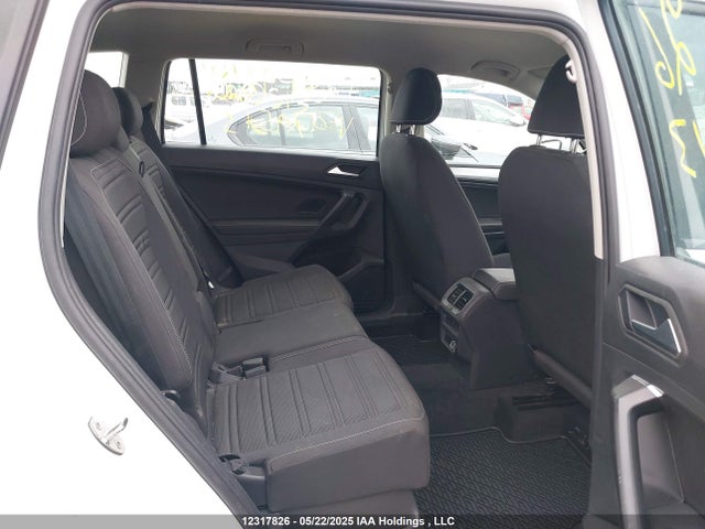 3VVFB7AX1PM070513 Volkswagen Tiguan Trendline