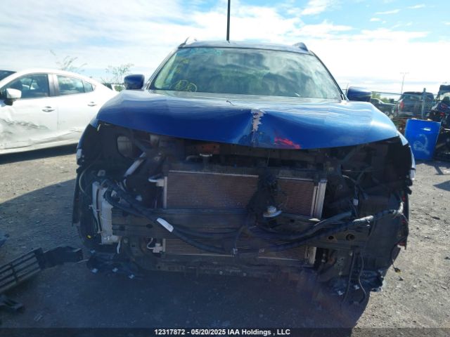 5N1AT2MV9JC702519 Nissan Rogue Sv/sl