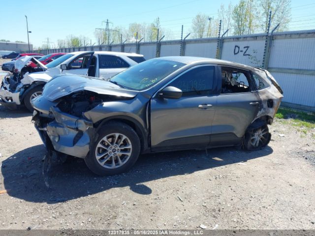 1FMCU9G64NUB31685 Ford ESCAPE SE