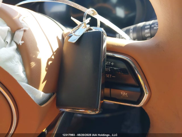 JM3KKEHC6R1170022 Mazda h3