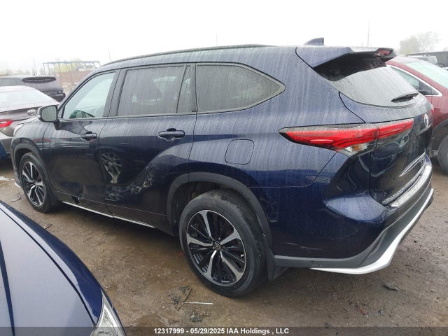 5TDLZRBH3NS213345 Toyota Highlander