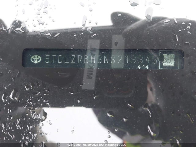 5TDLZRBH3NS213345 Toyota Highlander