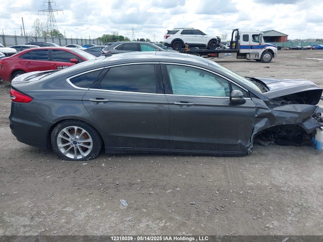 Ford Fusion Energi Titanium 2019 3FA6P0SUXKR279052 Image 13