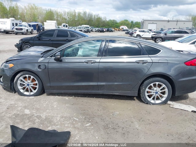 Ford Fusion Energi Titanium 2019 3FA6P0SUXKR279052 Image 14