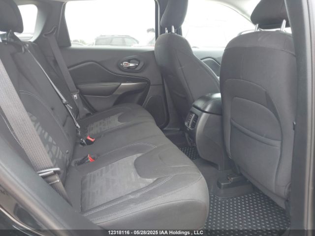 1C4PJMCB3KD450947 Jeep Cherokee North