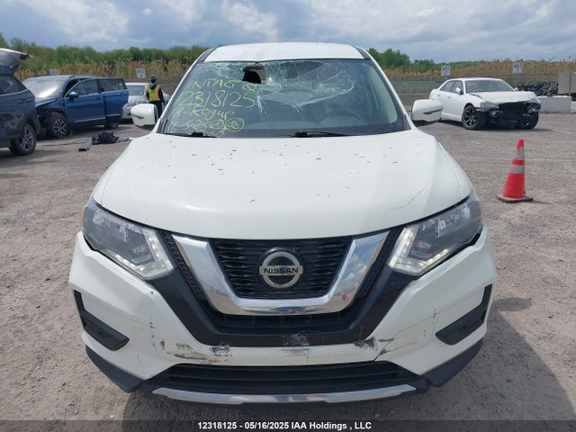 5N1AT2MV9JC794912 Nissan Rogue