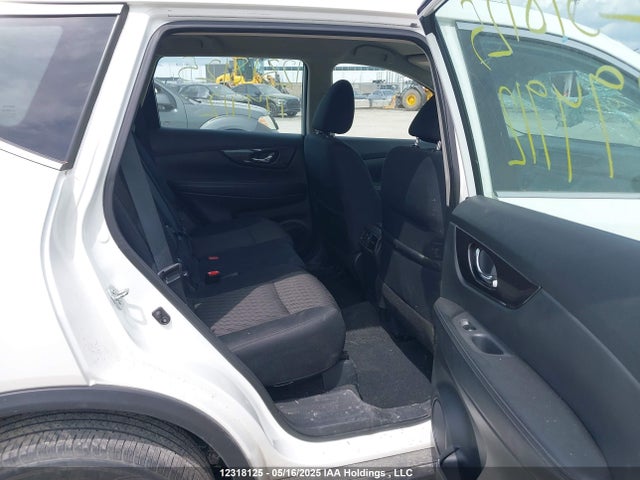 5N1AT2MV9JC794912 Nissan Rogue