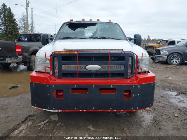 12318170 :رقم المزاد ، 1FDXF46S64ED42053 vin ، 2004 Ford F-450 Xl/xlt مزاد بيع