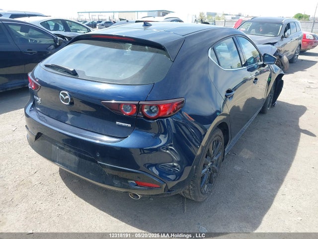 JM1BPBMMXL1152895 Mazda 3 Preferred