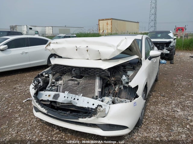 JM1BPACL1M1332500 Mazda 3 Preferred