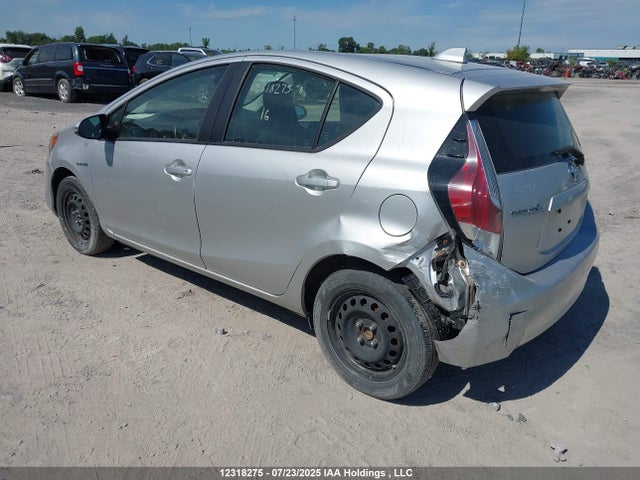 JTDKDTB30G1125946 Toyota 1nz-fxe+1lm