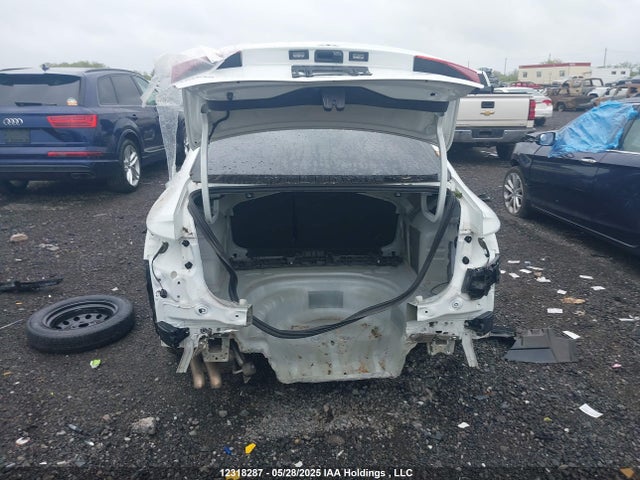 3VWE57BU7KM160583 Volkswagen Jetta 1.4 Tsi Highline