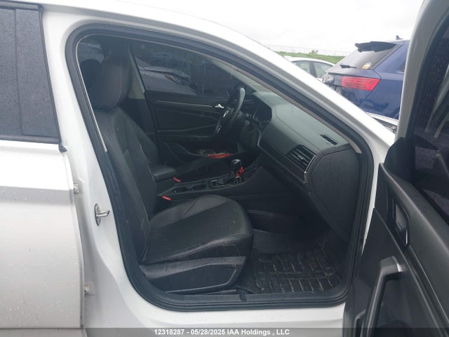 3VWE57BU7KM160583 Volkswagen Jetta 1.4 Tsi Highline