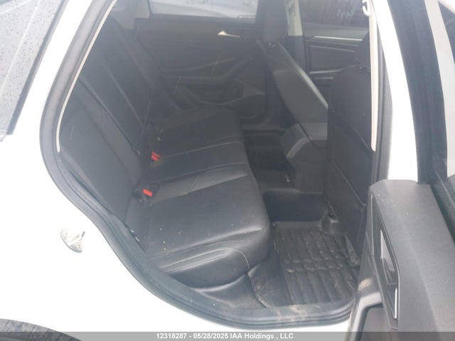 3VWE57BU7KM160583 Volkswagen Jetta 1.4 Tsi Highline