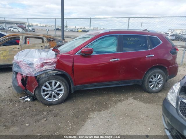5N1AT2MV8JC767605 Nissan Rogue Sv/sl