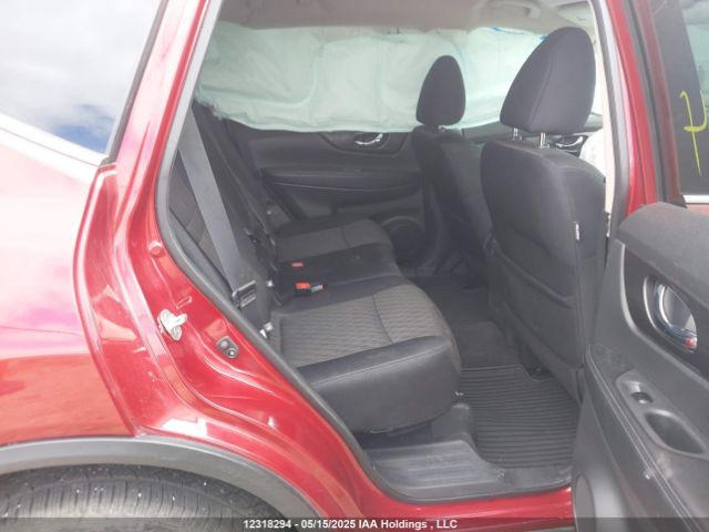 5N1AT2MV8JC767605 Nissan Rogue Sv/sl