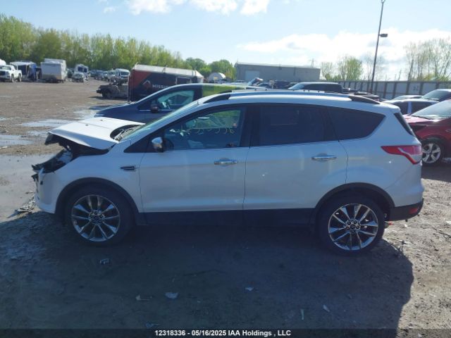 1FMCU0GX3EUE30332 Ford Escape