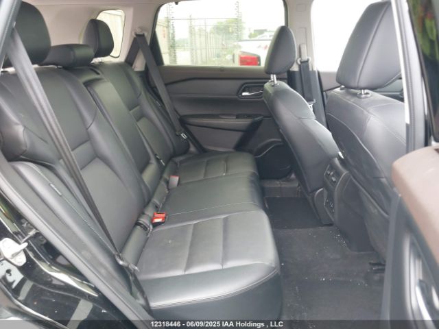 JN8BT3BB8PW197527 Nissan Rogue