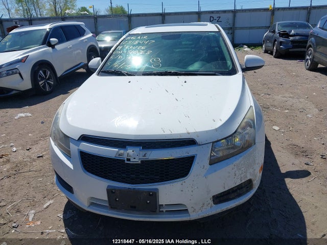 Chevrolet LUV 2014 1G1PE5SB9E7310263 Image 13