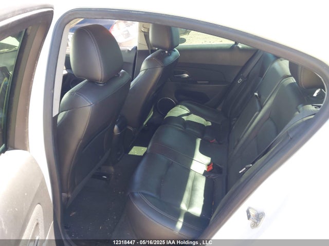 Chevrolet LUV 2014 1G1PE5SB9E7310263 Image 8