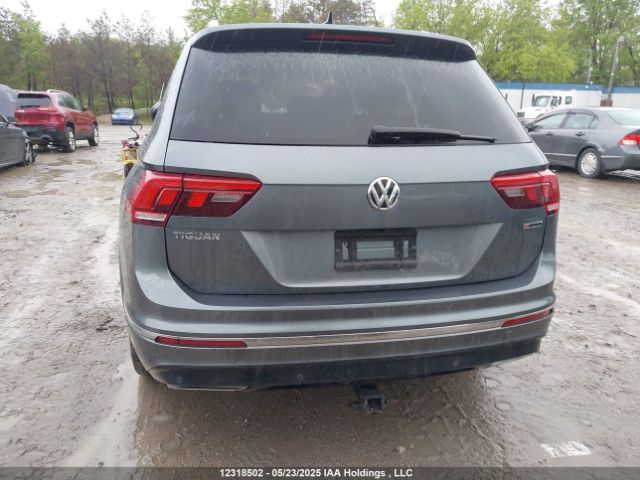 3VV4B7AX2LM122247 Volkswagen Tiguan