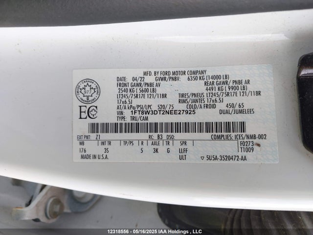 1FT8W3DT2NEE27925 Ford 2022