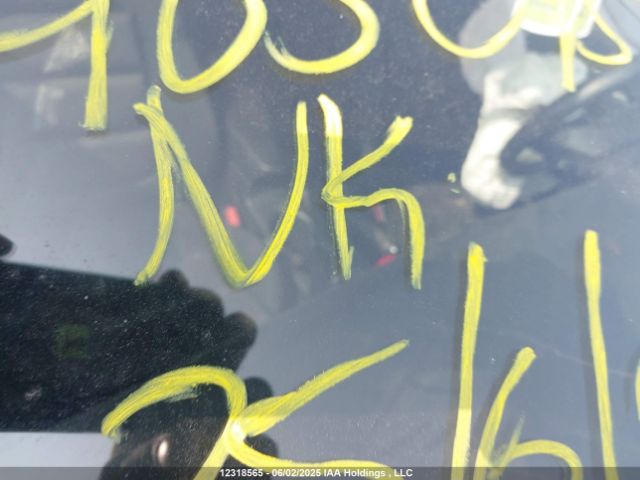 JM3KE4CYXF0465095 Mazda py