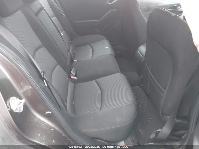 3MZBM1L73FM205469 Mazda pe